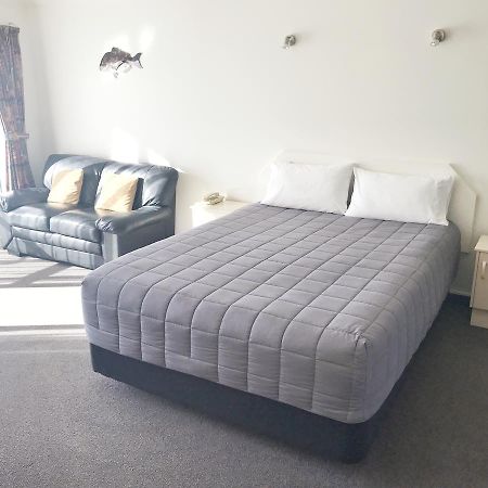 Avalon Manor Motel Мотуэка Экстерьер фото